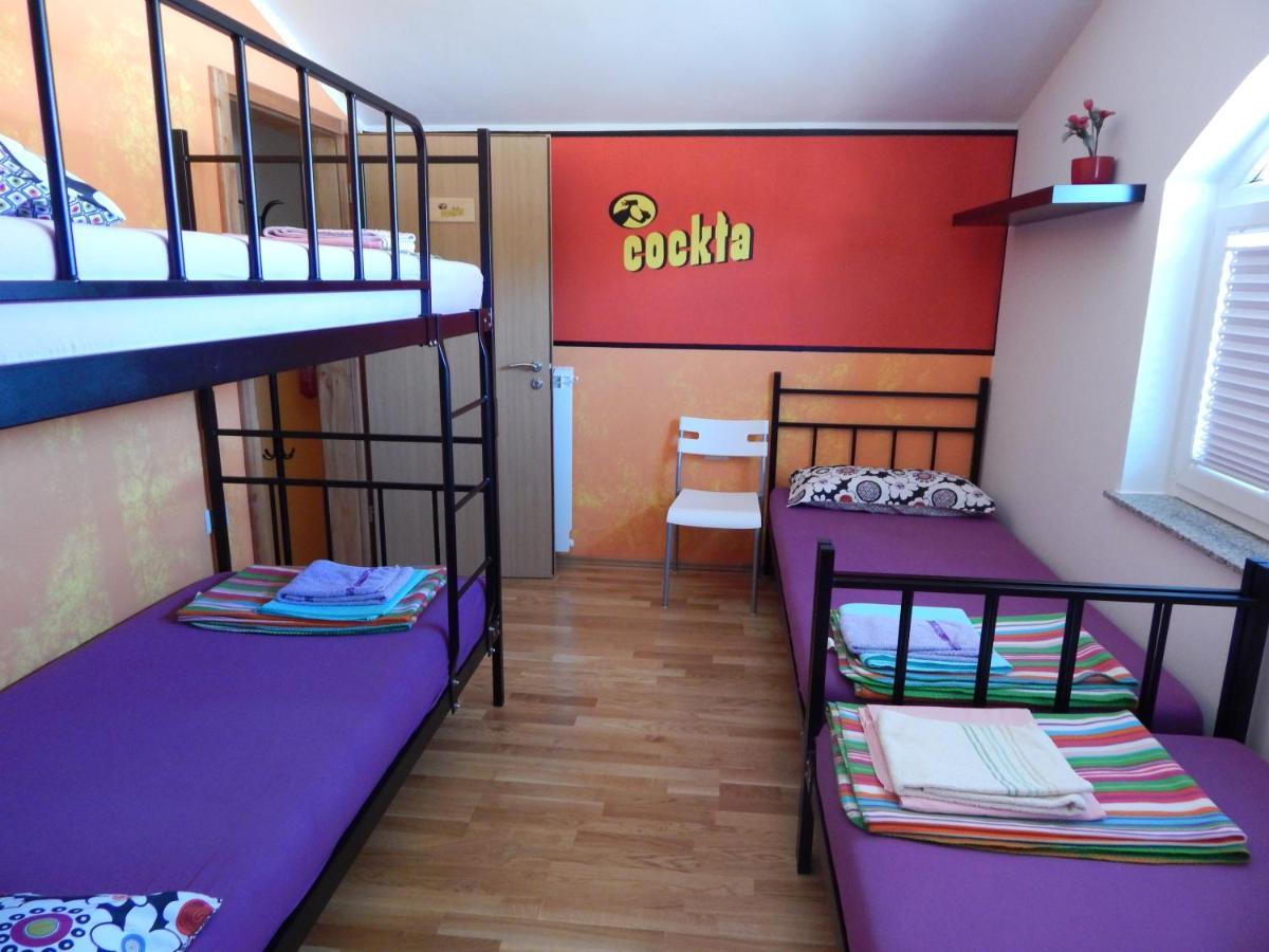 Hostel Ociski Raj Kozina Phòng bức ảnh
