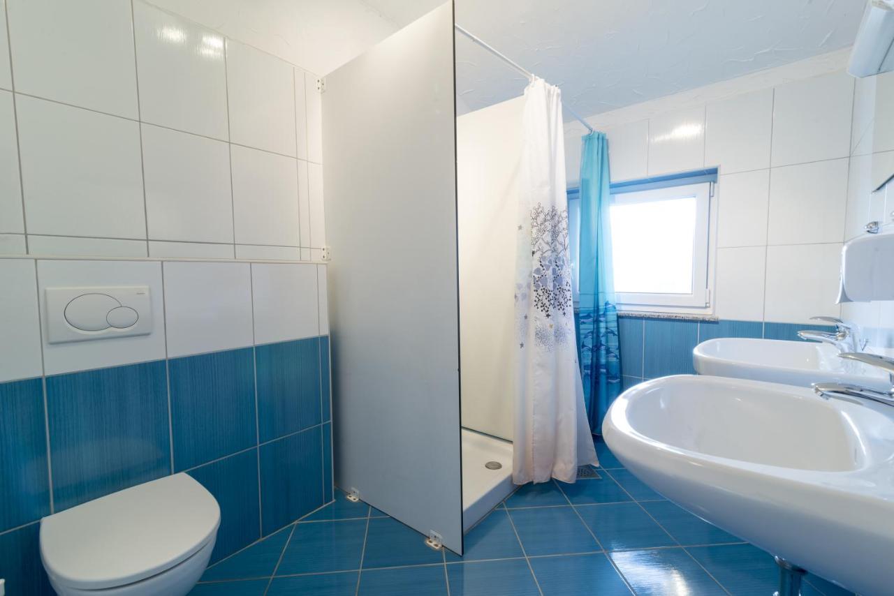 Hostel Ociski Raj Kozina Phòng bức ảnh